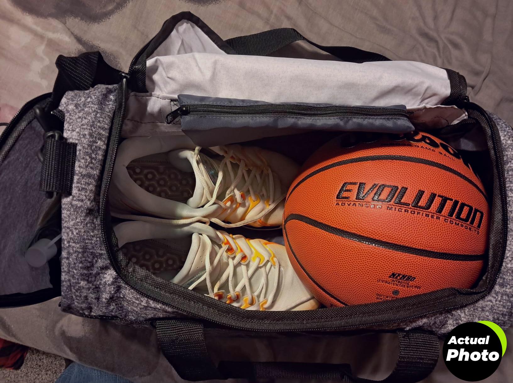 adidas-duffel-bag-gym-defender-4-0-foto-1