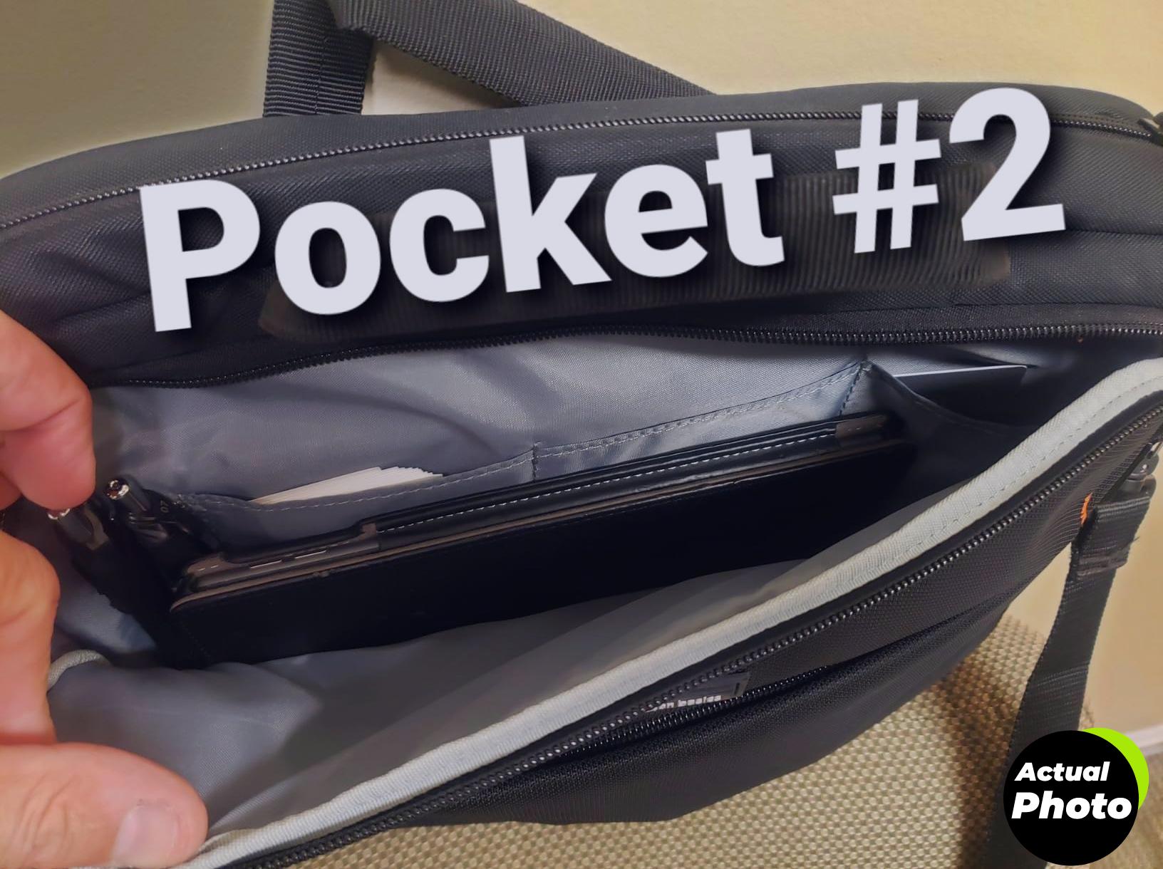 amazon-basics-laptop-tablet-bag-foto-3