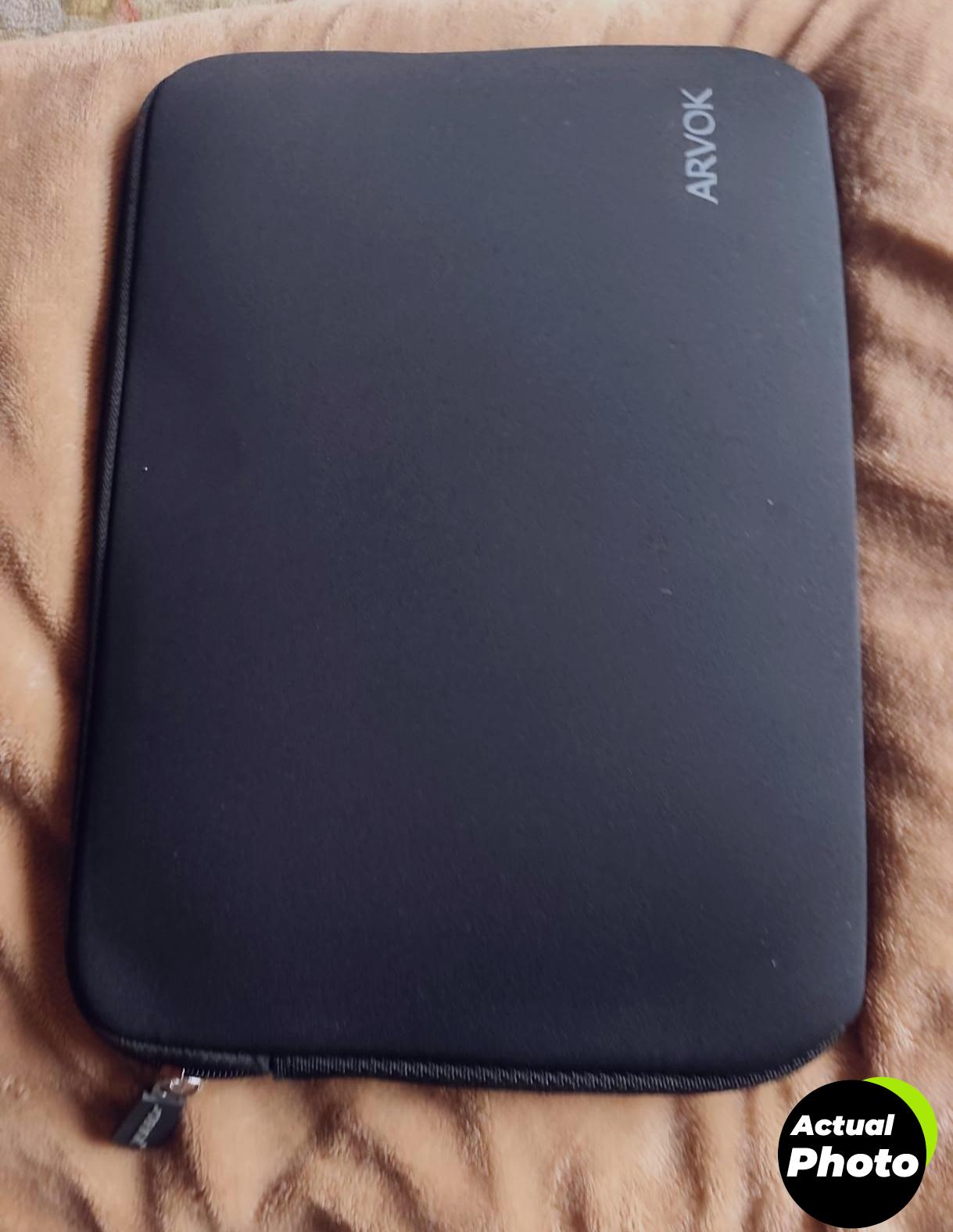 arvok-laptop-sleeve-black-15-inch-foto-1