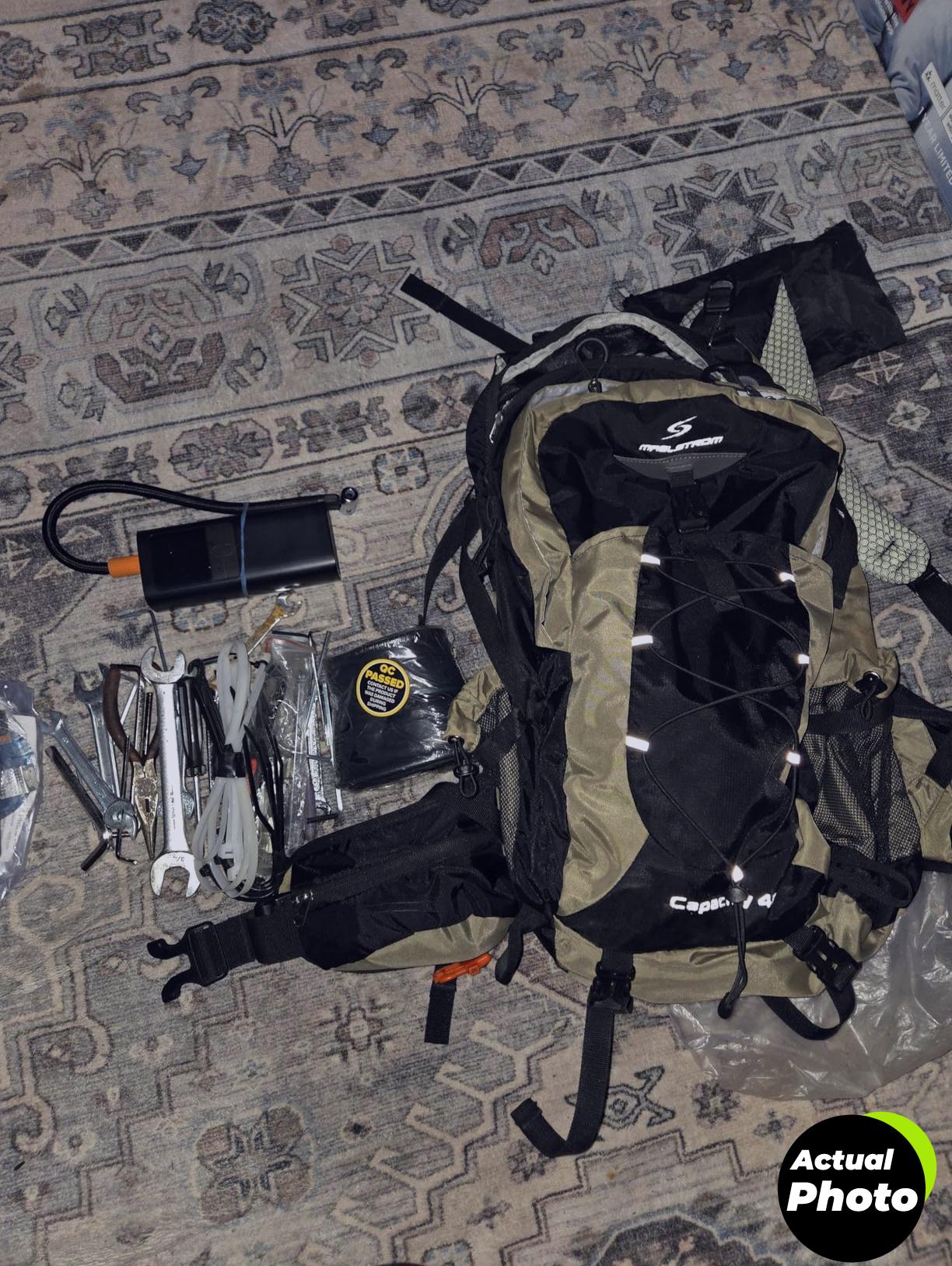 maelstrom-hiking-backpack-40l-blue-foto-1