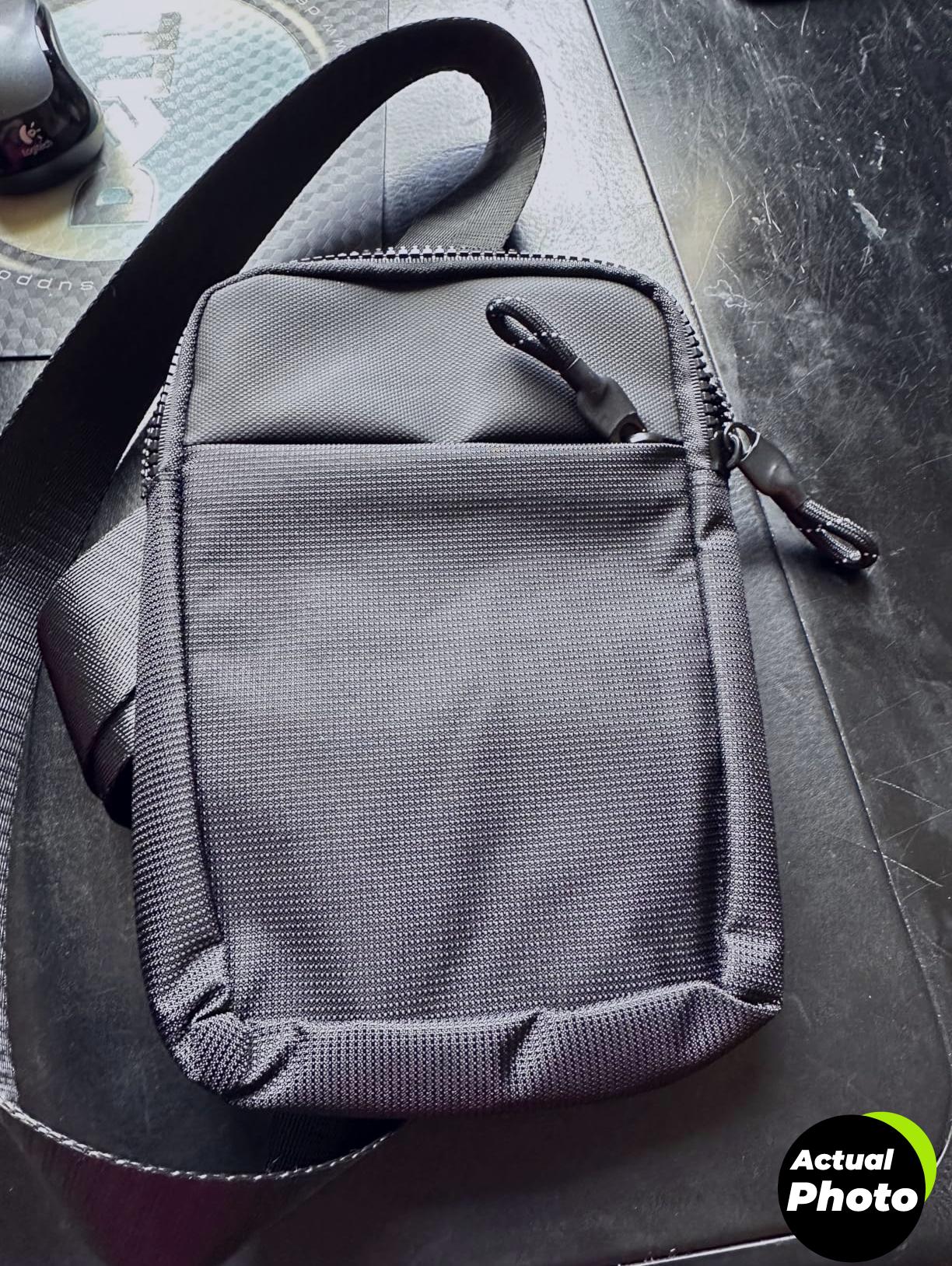 mini-sling-bag-waterproof-utility-foto-2