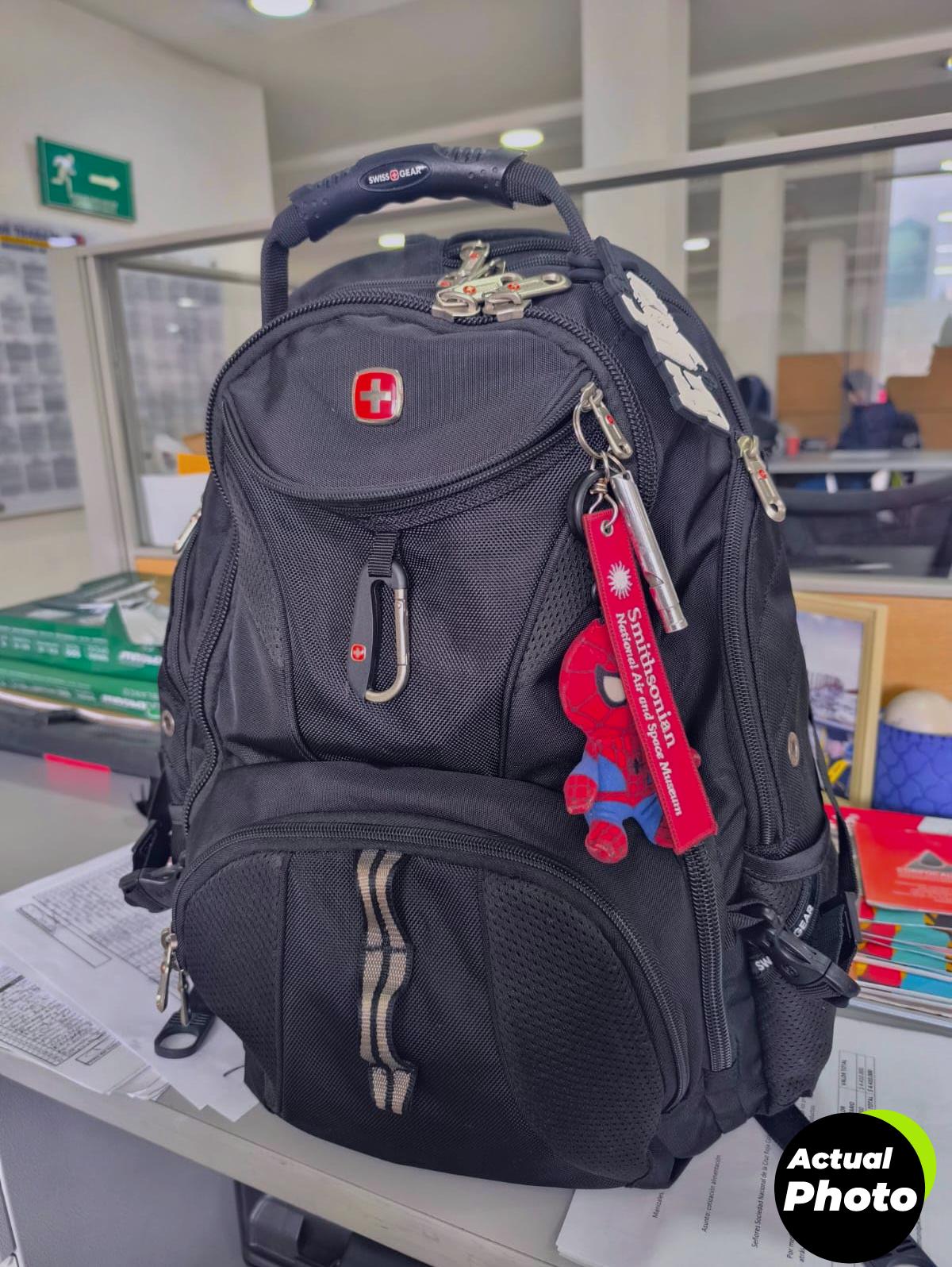 swissgear-1900-tech-backpack-foto-2